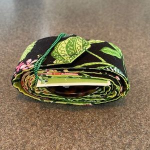 NWT Vera Bradley Botanica reversible belt